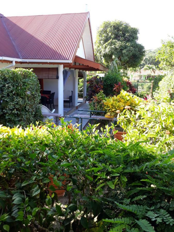 Veronic Self-Catering Guest House Đảo Đảo La Digue Ngoại thất bức ảnh